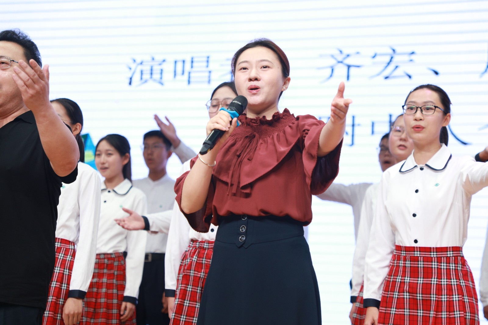 2E2A0811.JPG