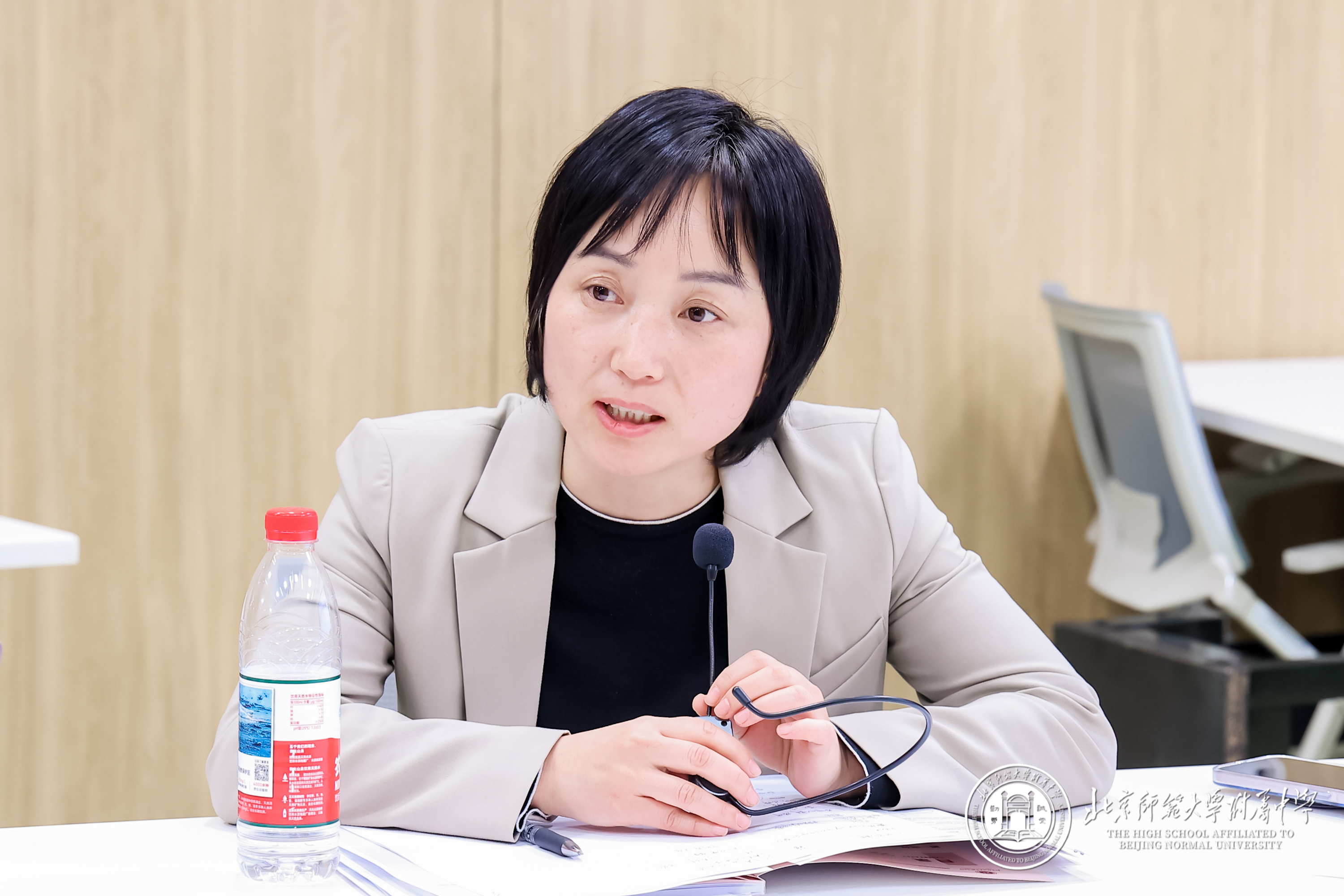 20251208231080.jpg 徐兰校长助理总结发言.jpg